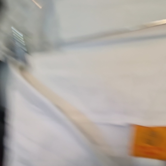 Ruby Rd. Women's White Cropped Pants - Picture 3 of 4